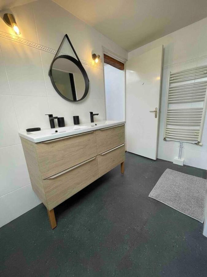 Logement Centre Ville 1 A 4 Chambres Alencon Ngoại thất bức ảnh